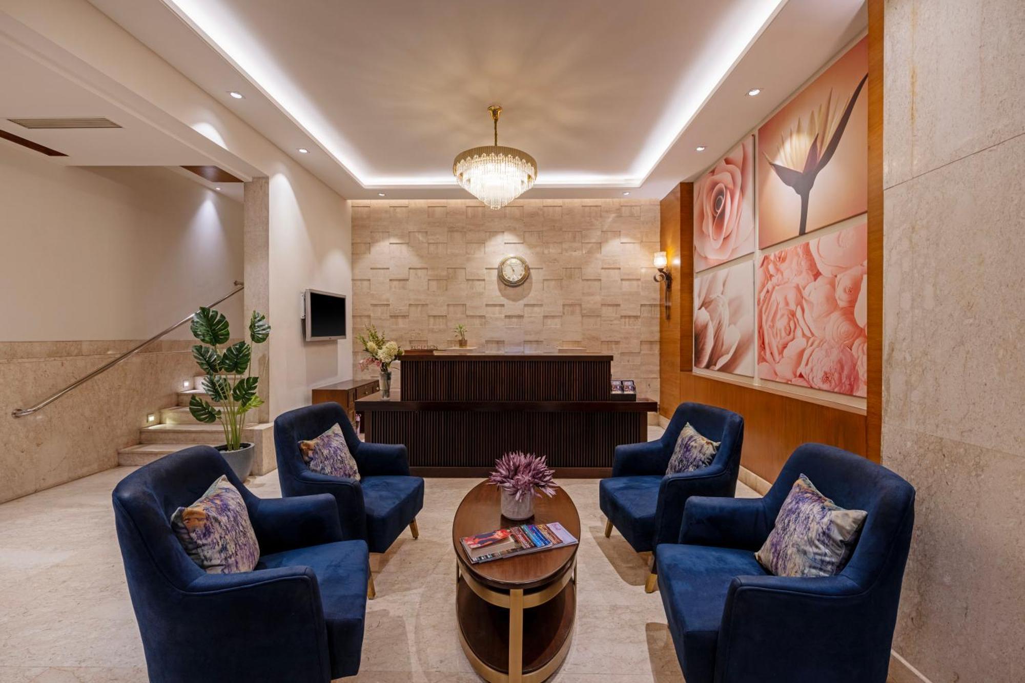 Hotel Saket 27 New Delhi Luaran gambar